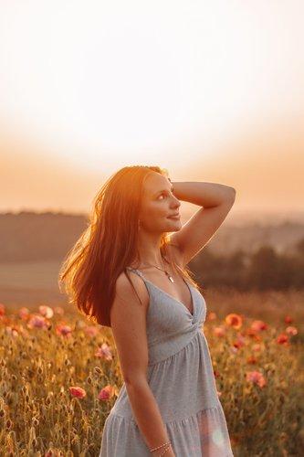 mobile - carousel-hero-element image-0