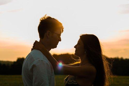 mobile - carousel-hero-element image-0